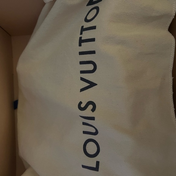 SOLD LOUIS Vuitton Alma BB - Picture 13 of 13